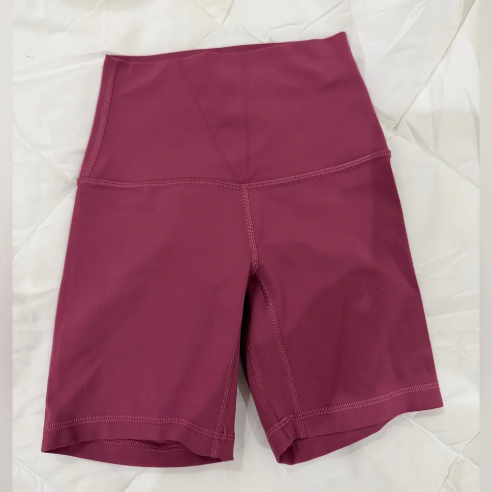 lululemon athletica Align size 0 Women's Plum Bike Shorts